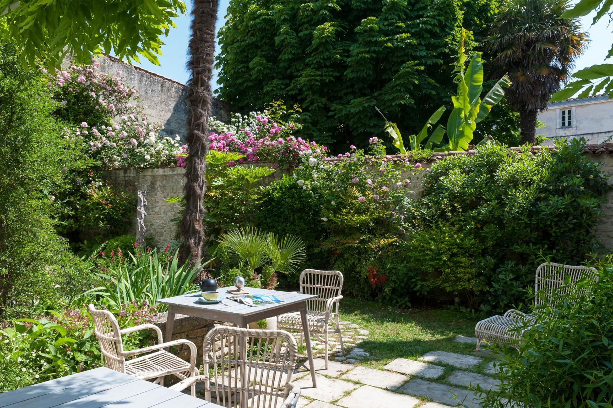 Chambres D'Hotes Eden Ouest La Rochelle  Bagian luar foto